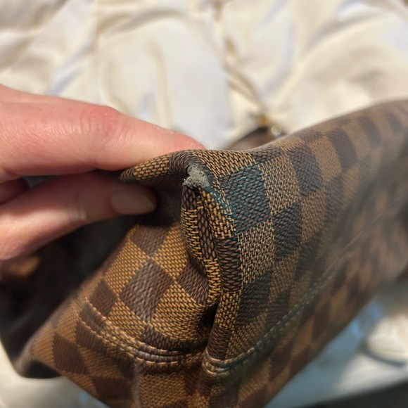 AUTHENTIC Louis Vuitton Graceful MM - Picture 7 of 11